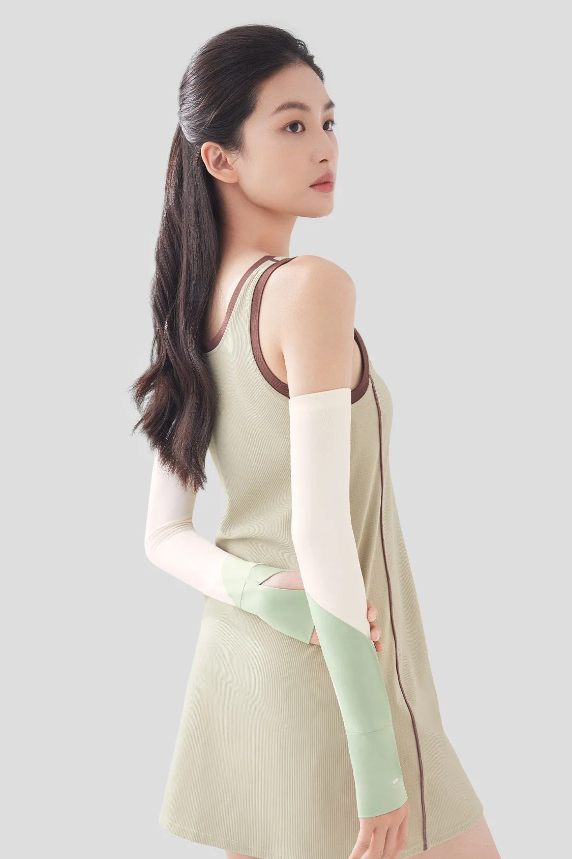 Heather Effect Finish Adjustable Hemline Aces - Women's Sun Protection Arm Sleeves UPF50  Flexible Cuff Adjustment