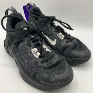 Size 3.5Y: Nike Back/White Lace-Up Sneakers Road Style