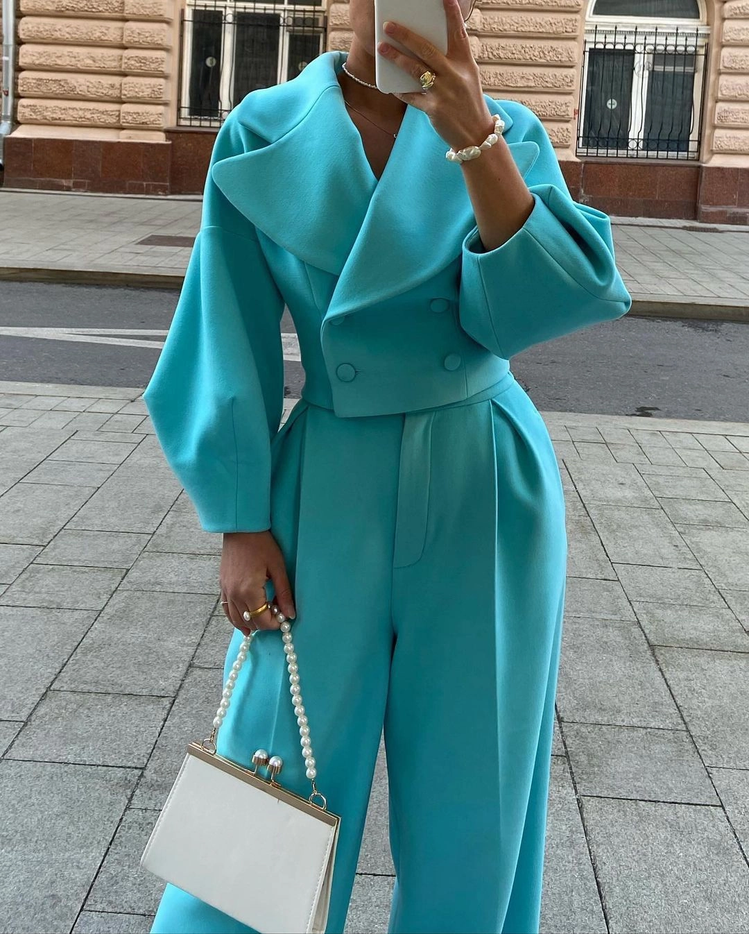 Autumn And Winter  Casual Woolen Suit Lantern Sleeve Large Lapel New Fine