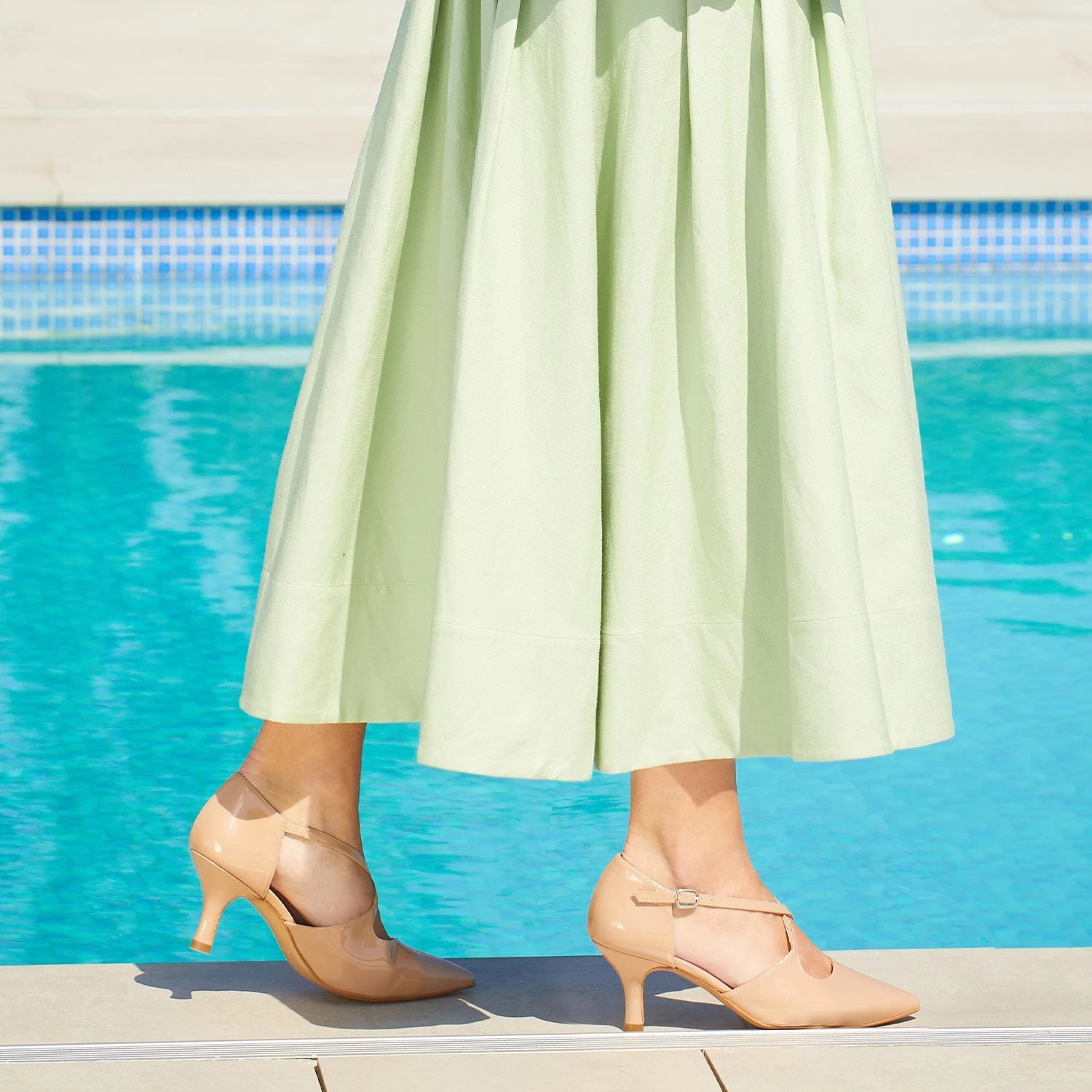 Cecilia: Sand Patent Leather Magnetic Closure System Torsional Stability Frame