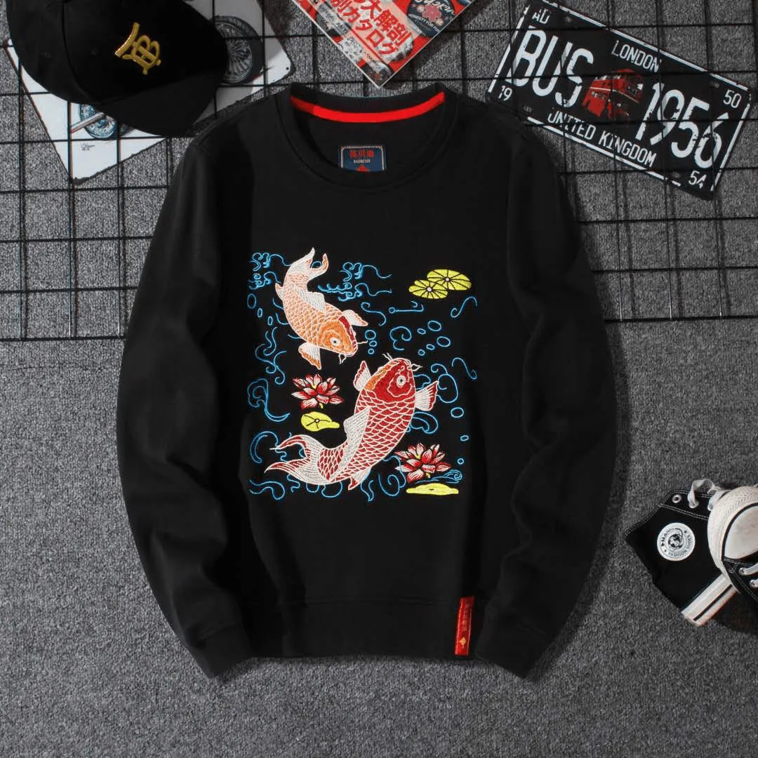 Custom made Embroidered round Neck Loose Collarless Sweater Men