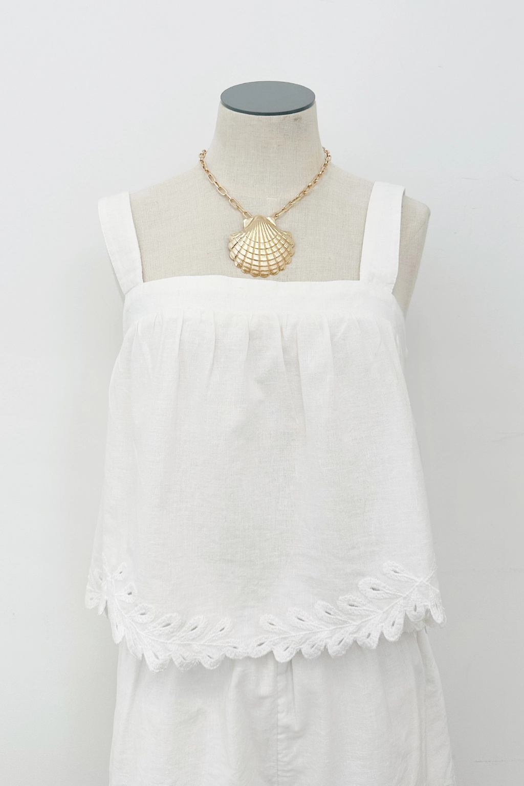 Annecy Tank Wrinkle Resistant Finish