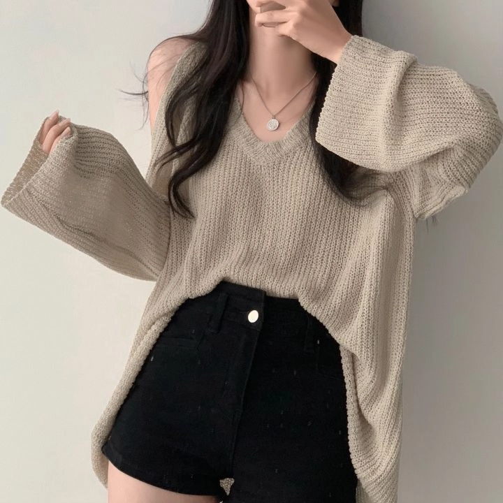 Women's Off Shoulder V-neck Long Sleeved Thin Knit Shirt Tactile Grid Knit
