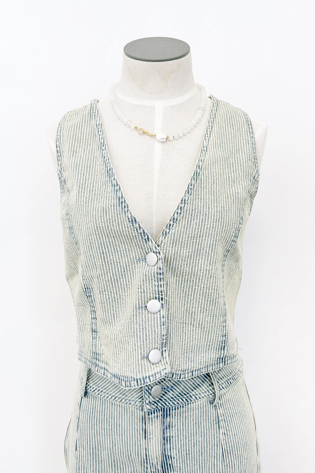Flexible Ribbed Cuffs Faded Stripe Vest