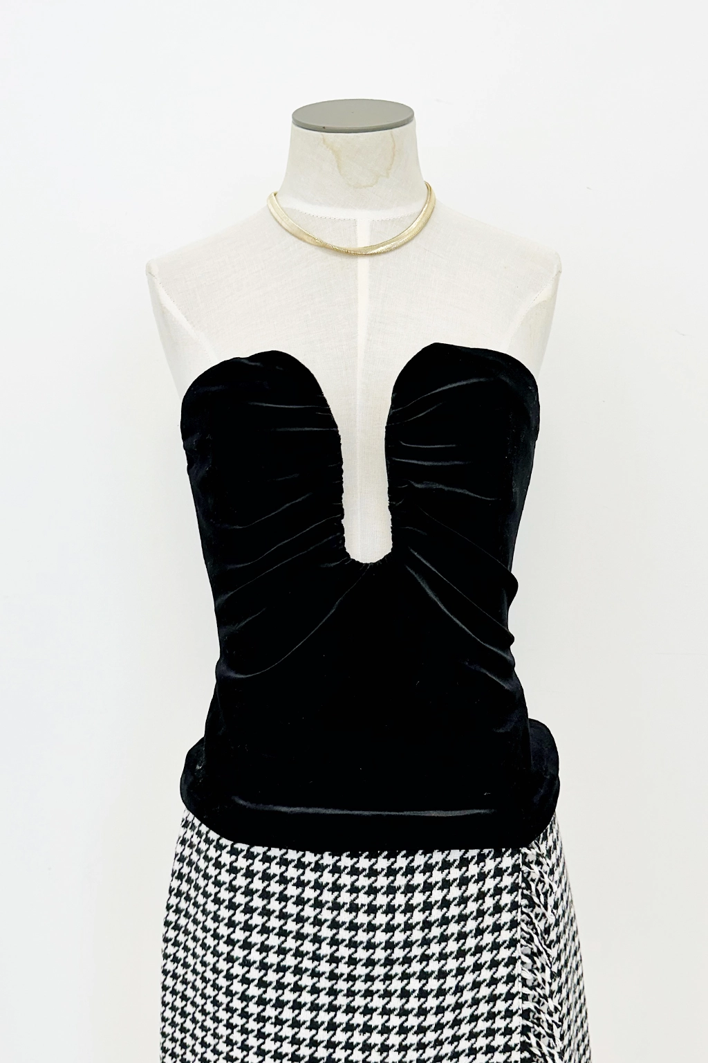 Stretch Fit Top Arista Top