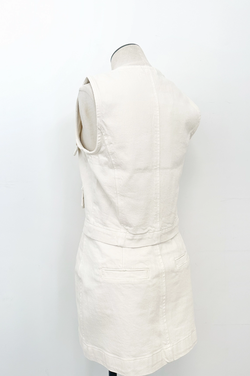 Sugar Coated Vest Roll Up Sleeve Design