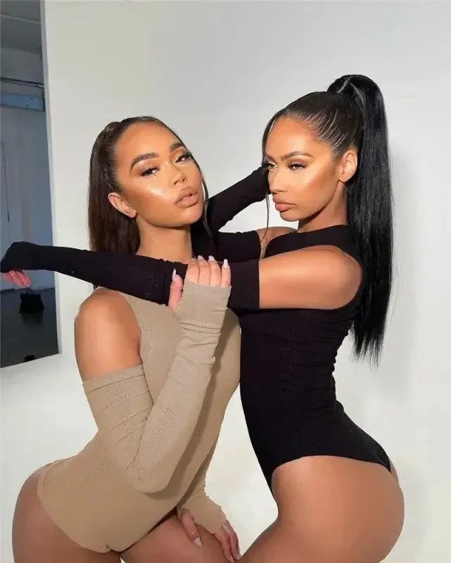 Bodysuits with Long Sleeves Relaxed Jeans Vintage Soul