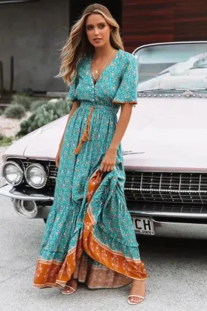 Perfect Waist Sharp Finish Bohemian V-neck dress