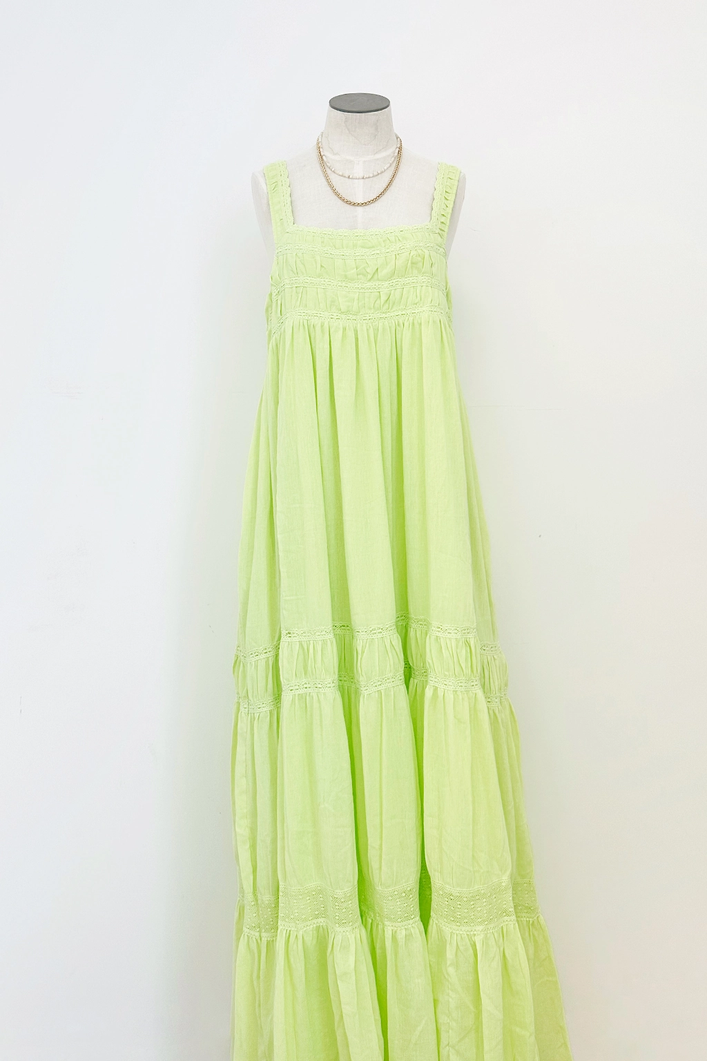 Flowy Cut Sleek Flex Bridgette Woven Maxi