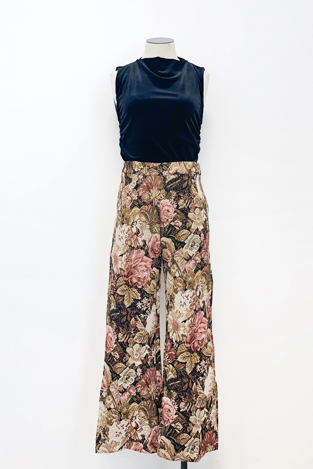 Brocade Ankle Crop Pant Premium Quality
