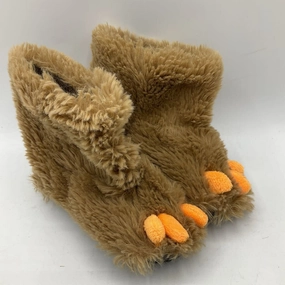 Shock   Absorbing Size 3: Brown Fuzzy Bear Slippers