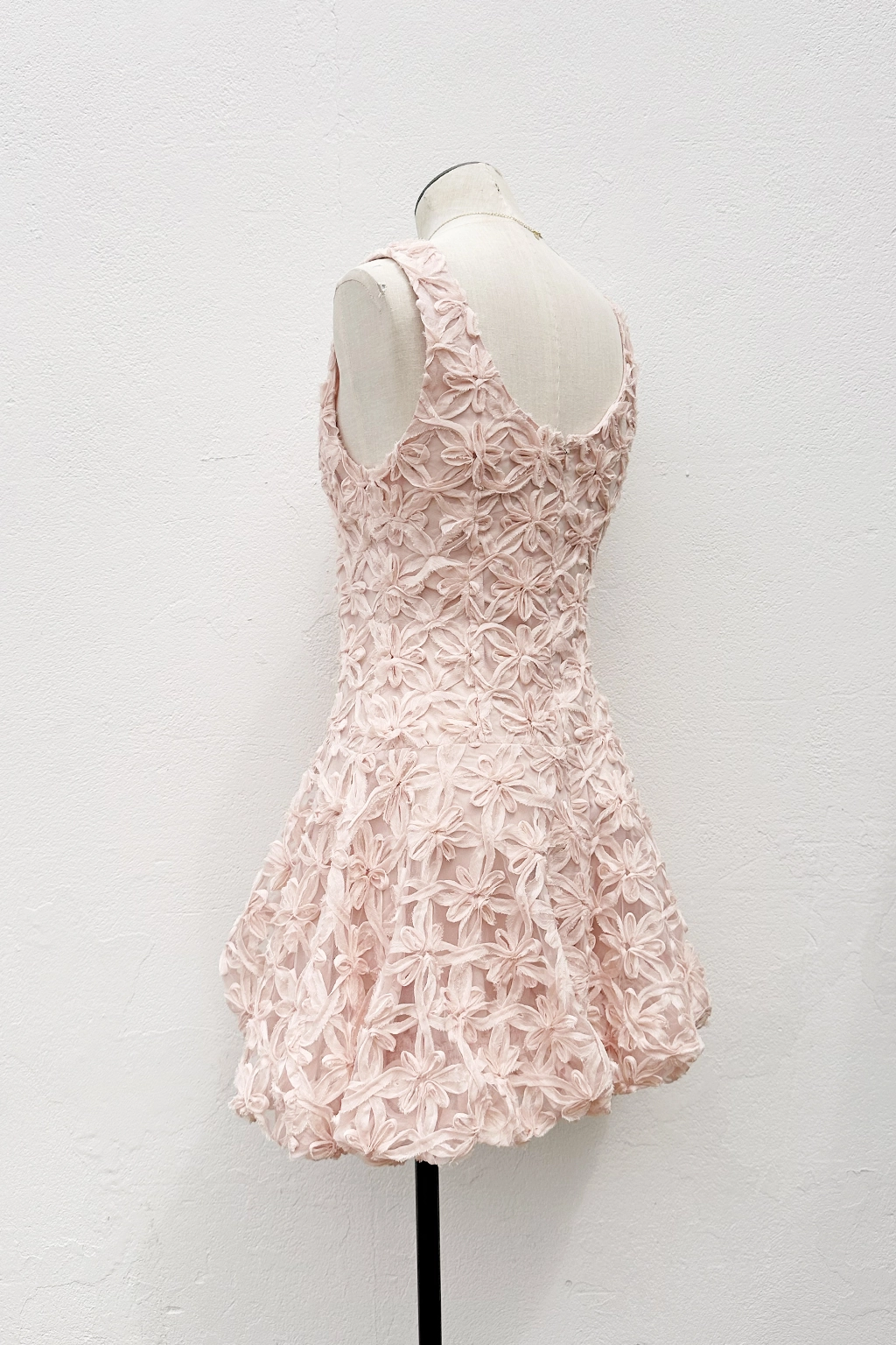 Fable Dress Dreamy Silhouette