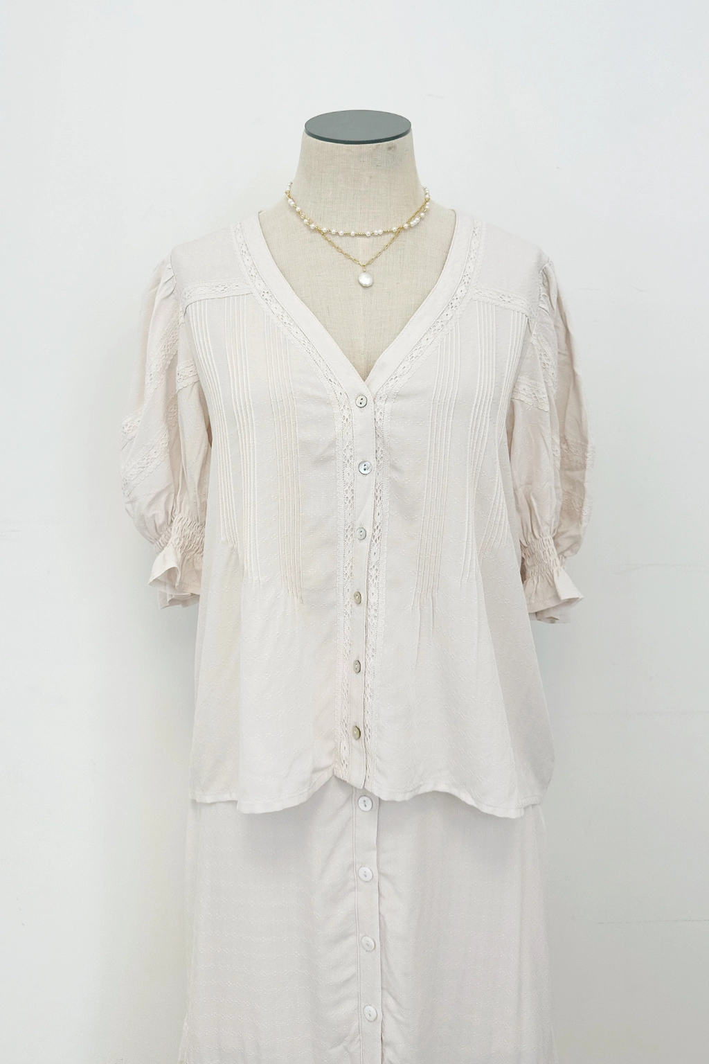 Marygold Top Non Irritating Seam Finish AllClimateAdaptive