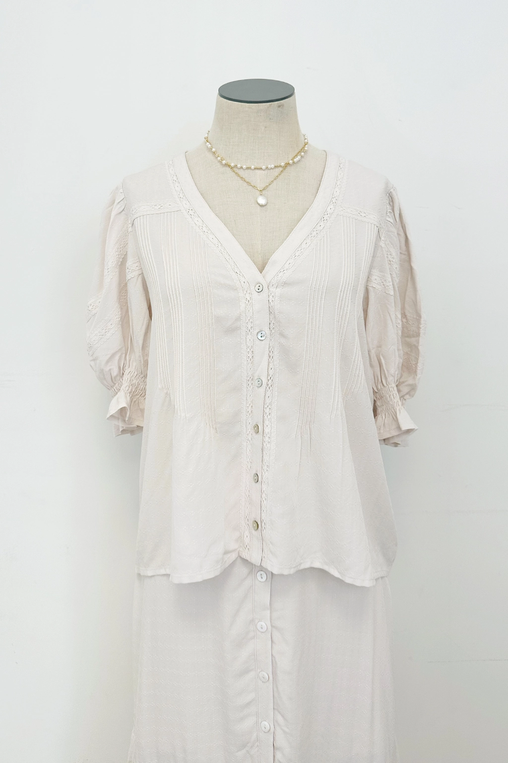 Low Profile Stitching ZonalVentilation Marygold Top