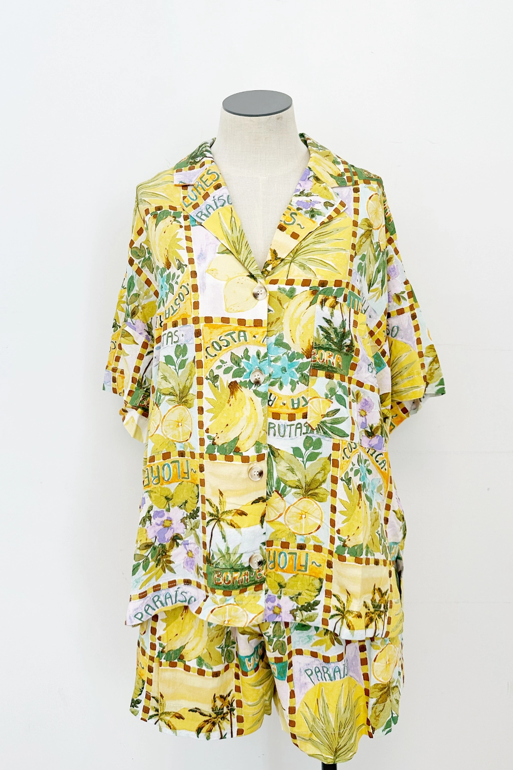 Costa Short Sleeve Button Up LowProfileZipperSystem Fitted Tank