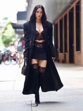 Stylish Waistband Body Flow Top with Lace Bandage Skirt