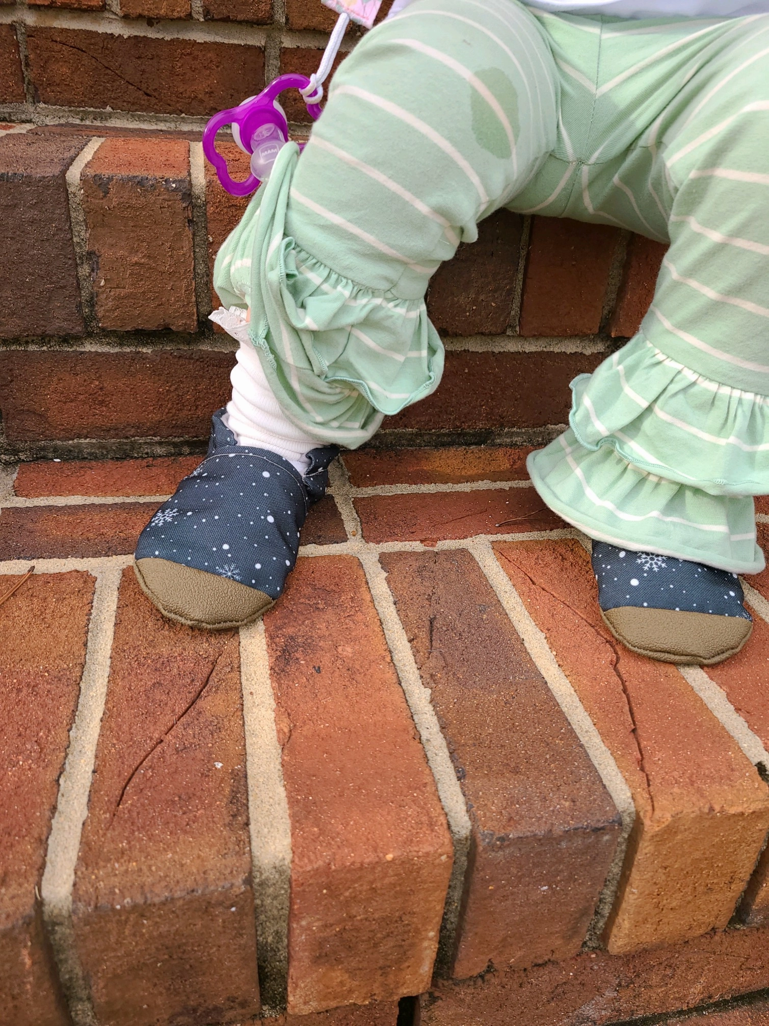 Custom Cabooties - Baby Shoes, Slippers, Boots, and More Lunch Break