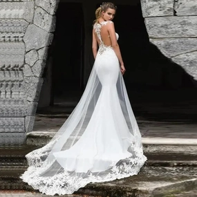 Calm Fit Summer-Season Luxurious Wedding Dress
