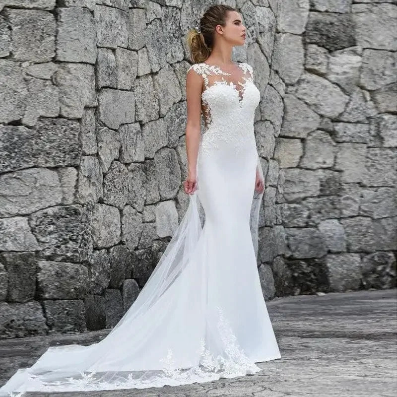 Luxurious Wedding Dress Polished Fit