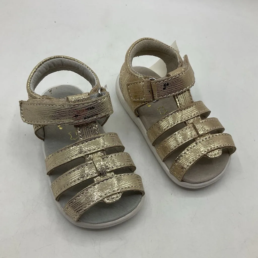Flexible Tread Pattern Size 5: See Kai Run Gold Open Toe Velcro Sandals NEW