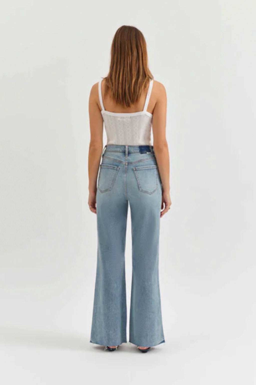 Far Out HR Wide Leg Jean No Chafing