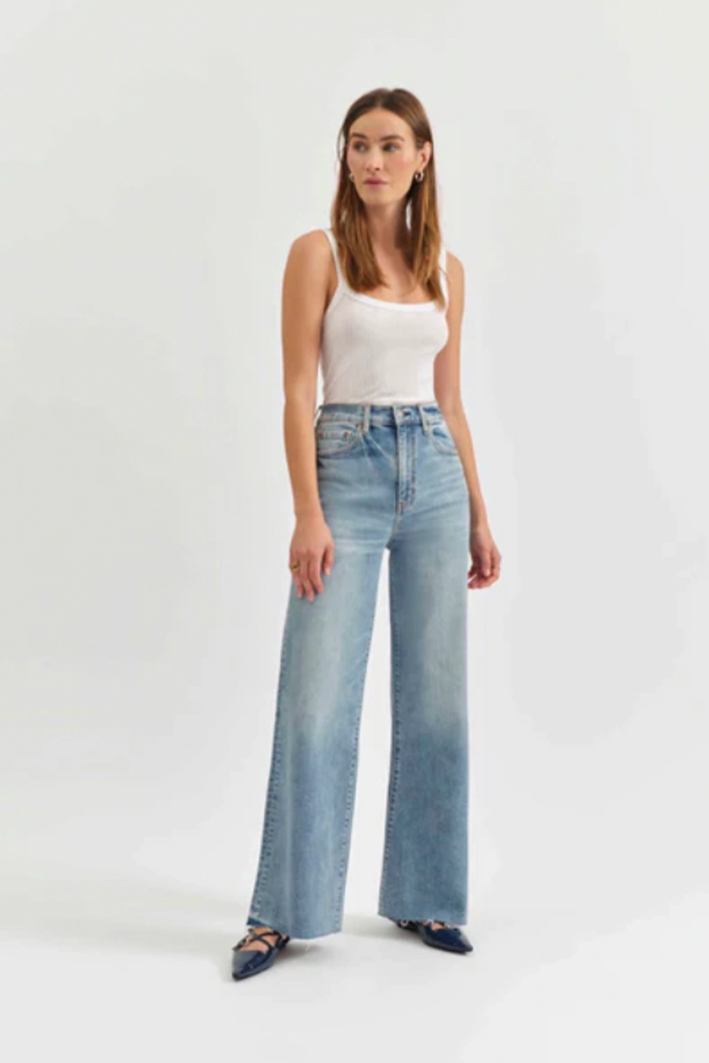 Far Out HR Wide Leg Jean Breathable Material Smooth Lining