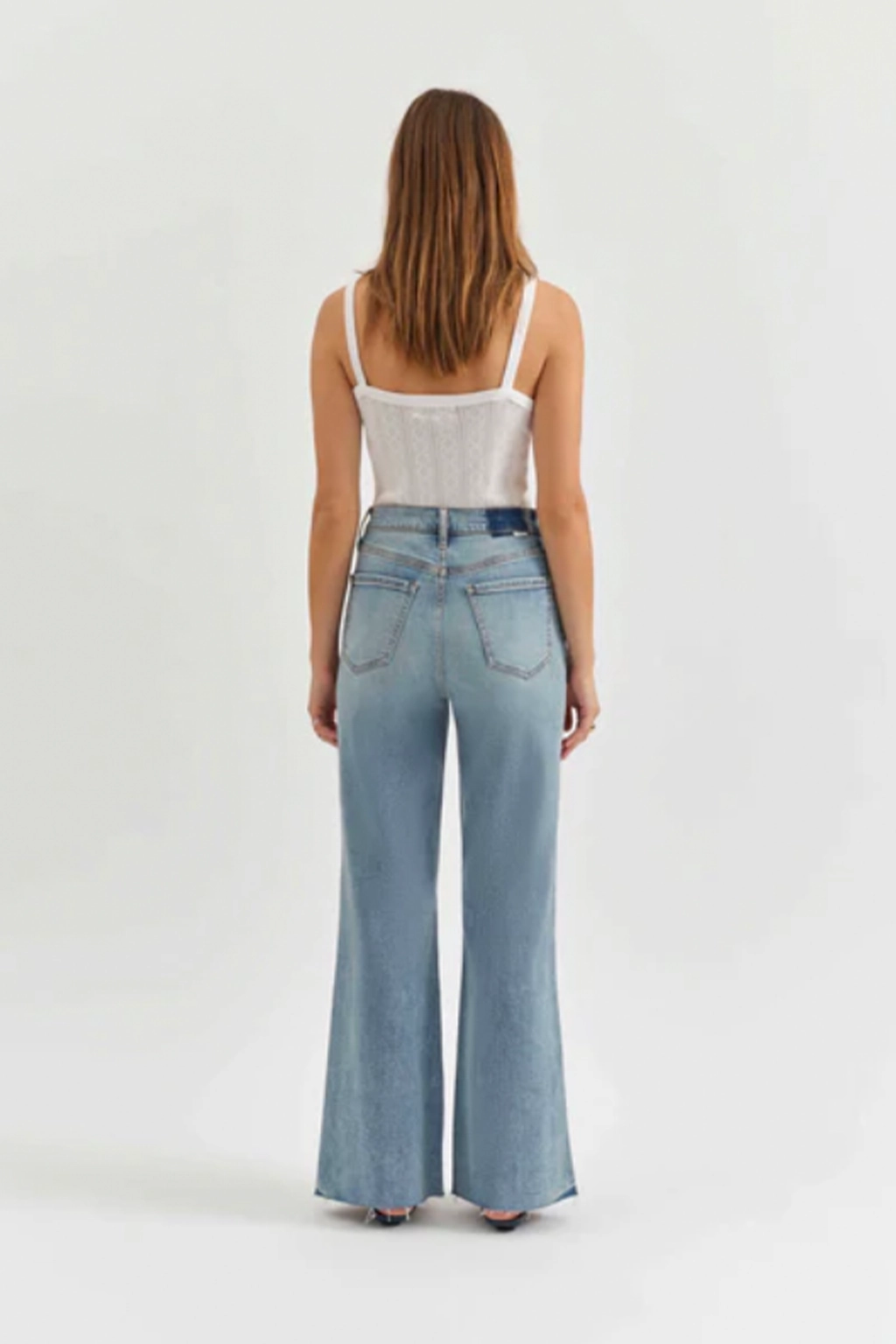 Abrasion Proof Comfortable fit Far Out HR Wide Leg Jean