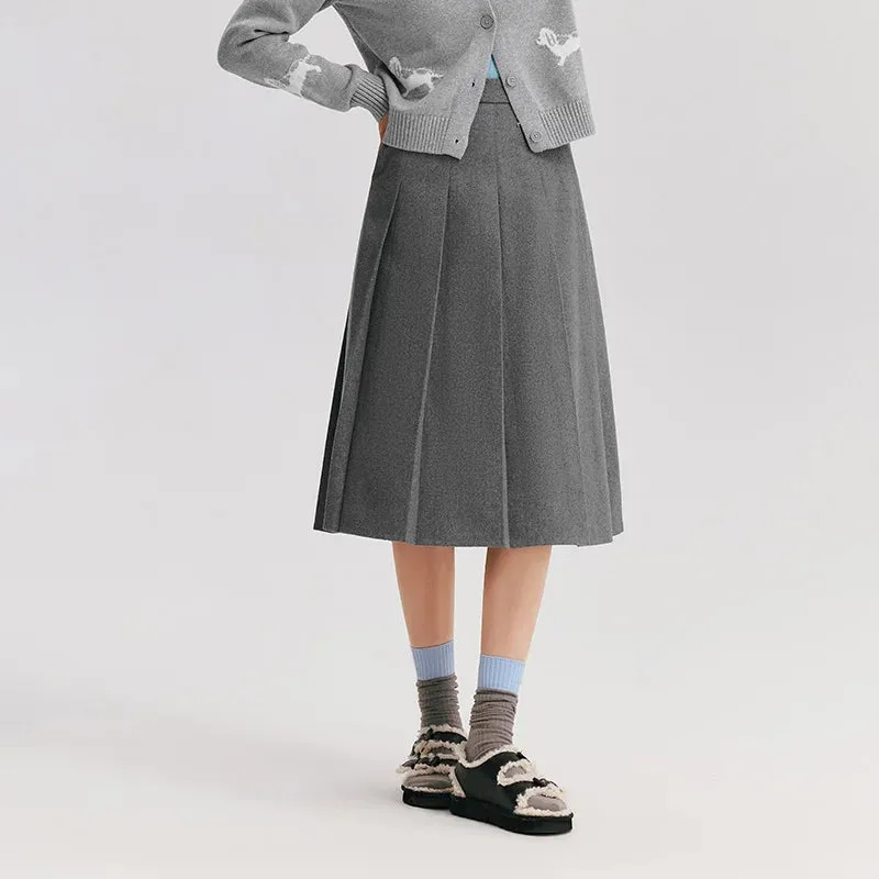 A-Line Pleated Skirt Happy Fit