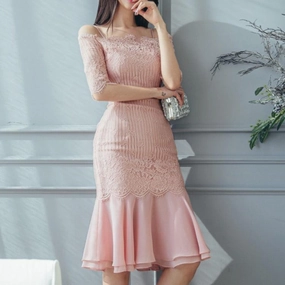 Art-Gallery Patchwork ruffled fishtail dress