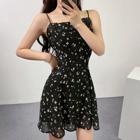 Bell-Sleeve Layered Wear Floral chiffon camisole