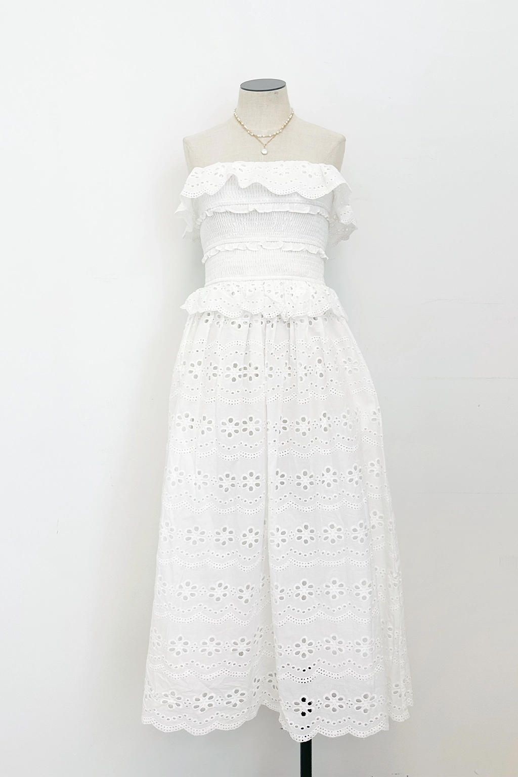 Sophisticated Look Bright bold dress Nissi Dress