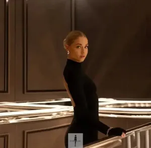 Kid Play High-neck Sheath Maxi Dress