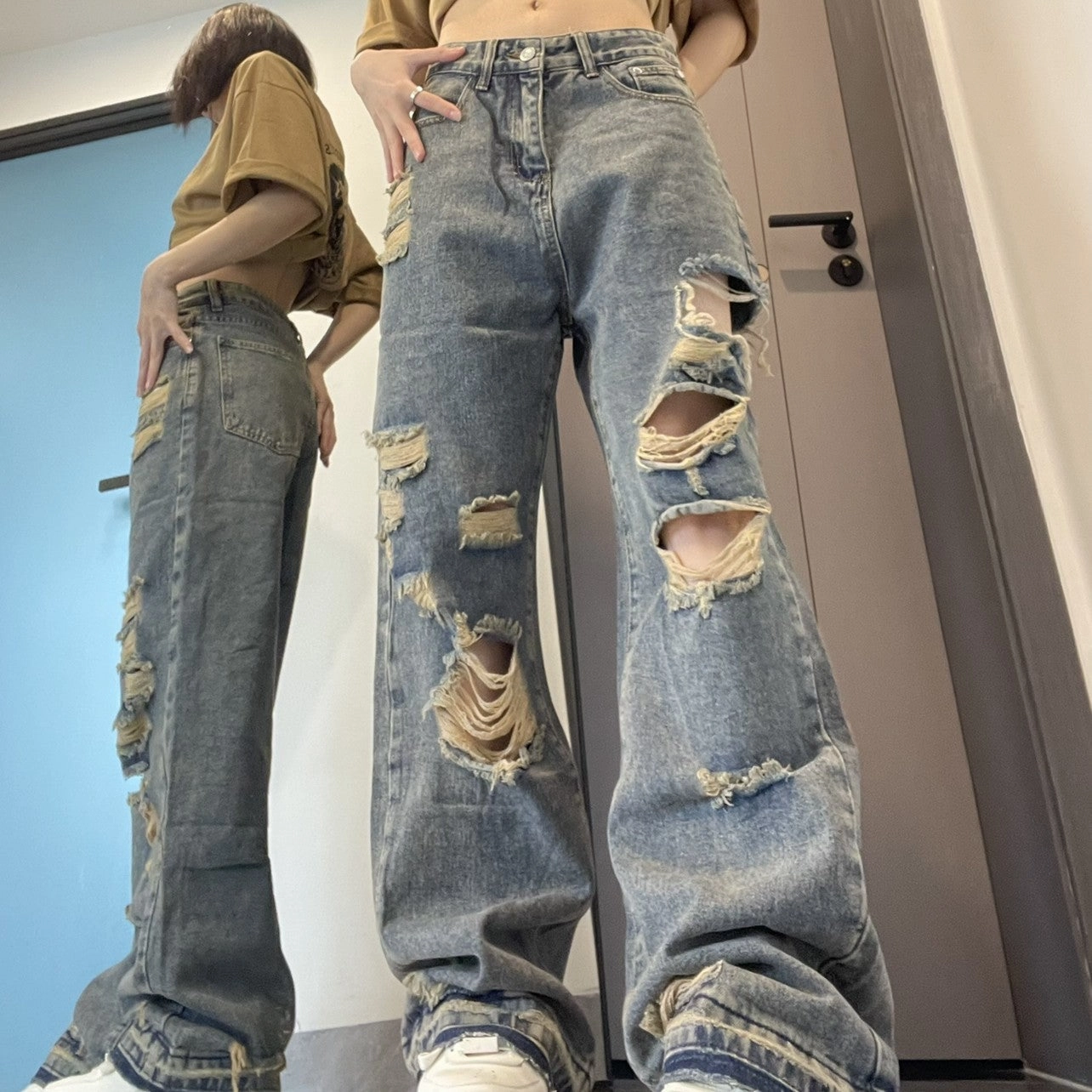 Hiphop Ripped Jeans For Women With Loose Wide Legs Neutral Outfit