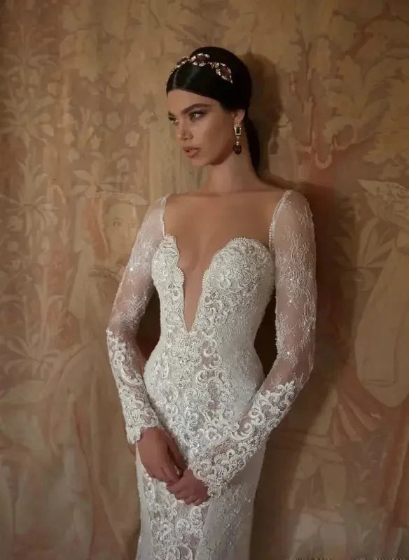 Lace Wedding Dress with Cape Flattering Waist Design Skin-friendly
