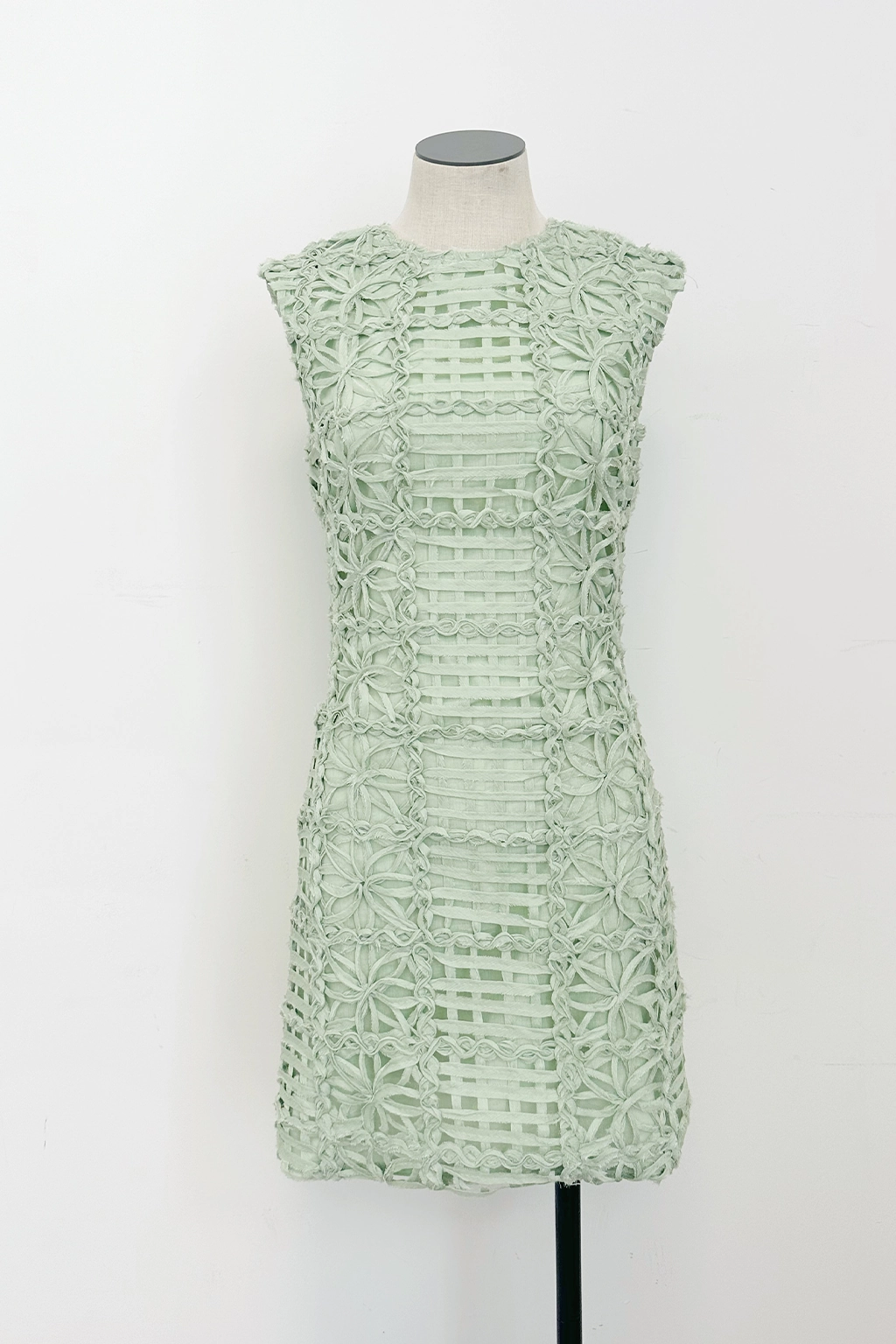 Fluid movement All Day Lucy Dress