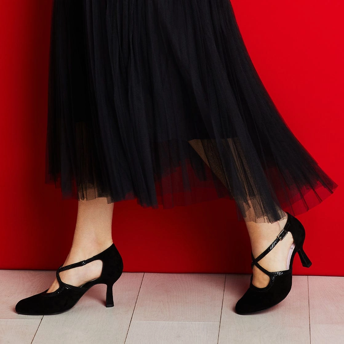 Iconic arch Reinforced Toe Guard Meredith: Black Suede & Snake Print Leather