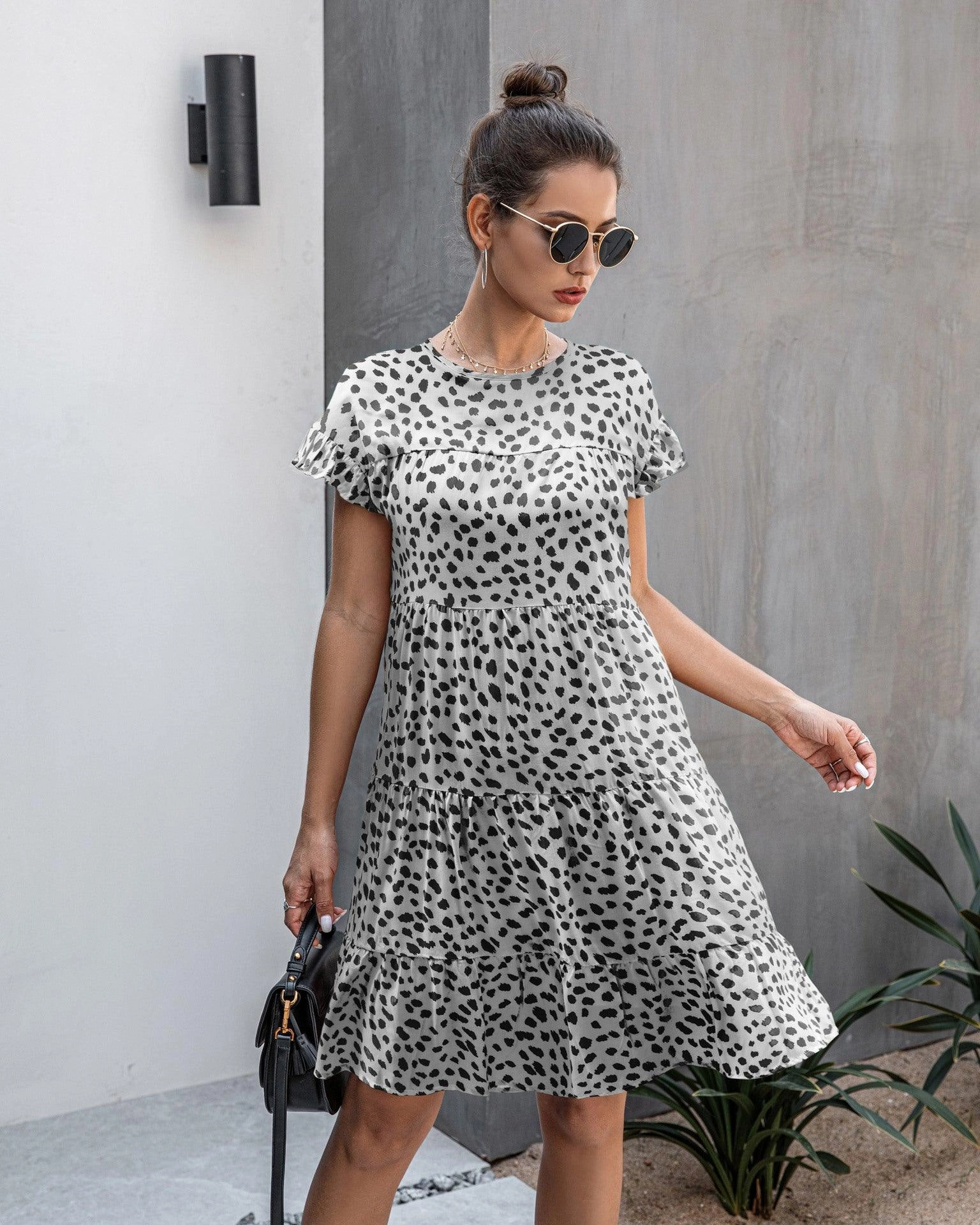 Light Flow Leopard print round neck short sleeve loose dress