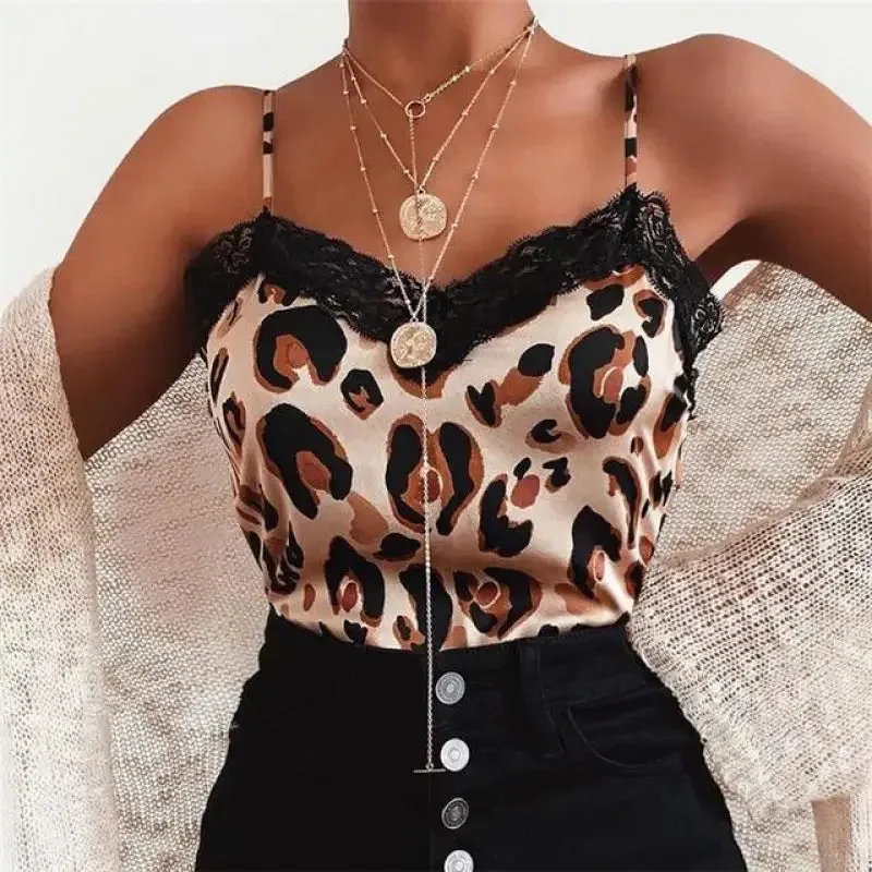 SweatAbsorbingTexture Leopard Lace Tops