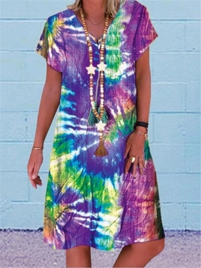 Hook-And-Eye Tasteful Detail Multi-color printed short-sleeved V-neck dress
