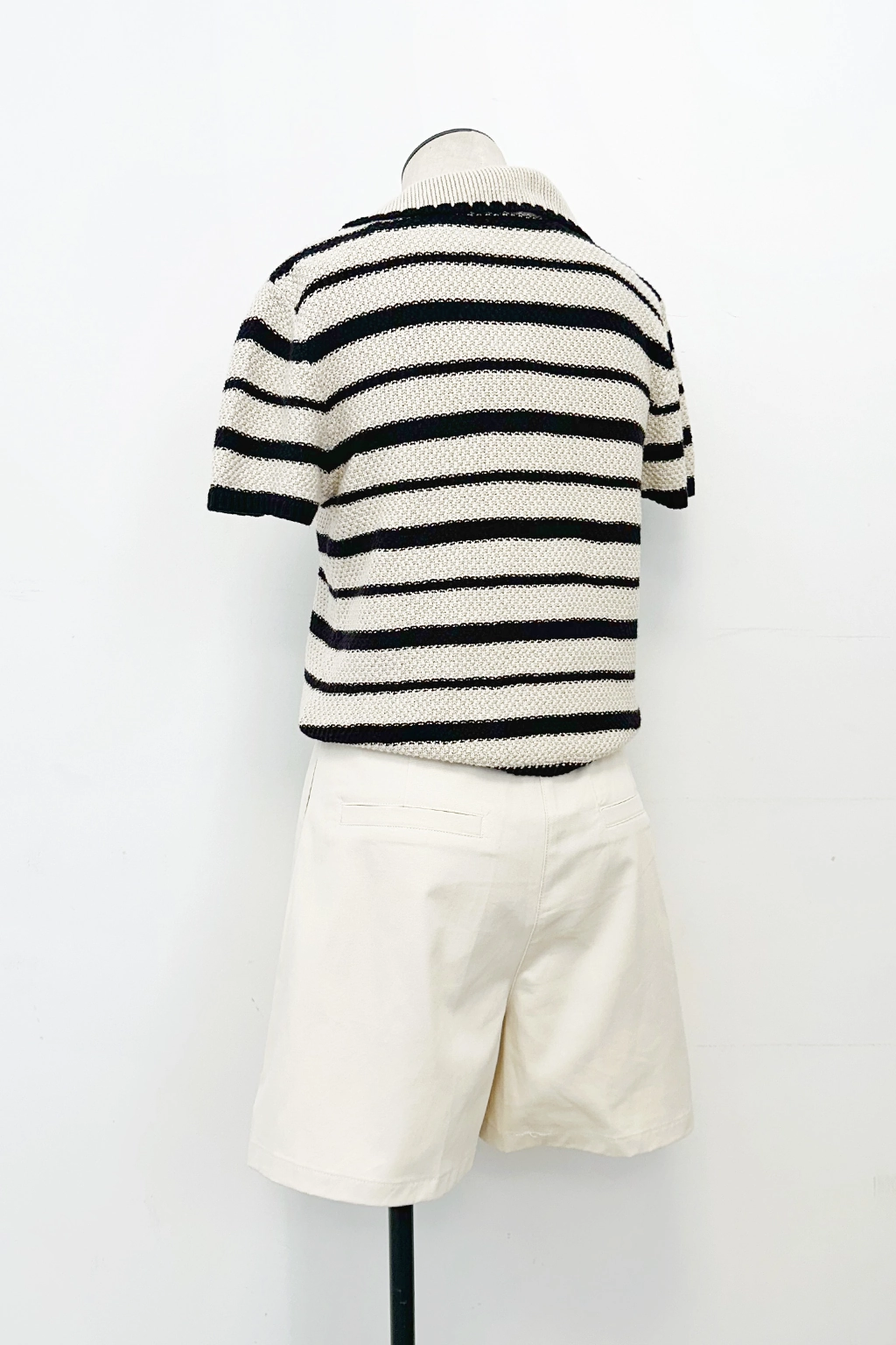 Dania Short Easy Fit Airy Fabric