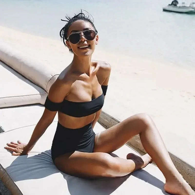 Beach Time Confidence-Boosting Off Shoulder Strapless Bikini