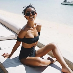 Off Shoulder Strapless Bikini Back Coverage Design Poolside Lounge