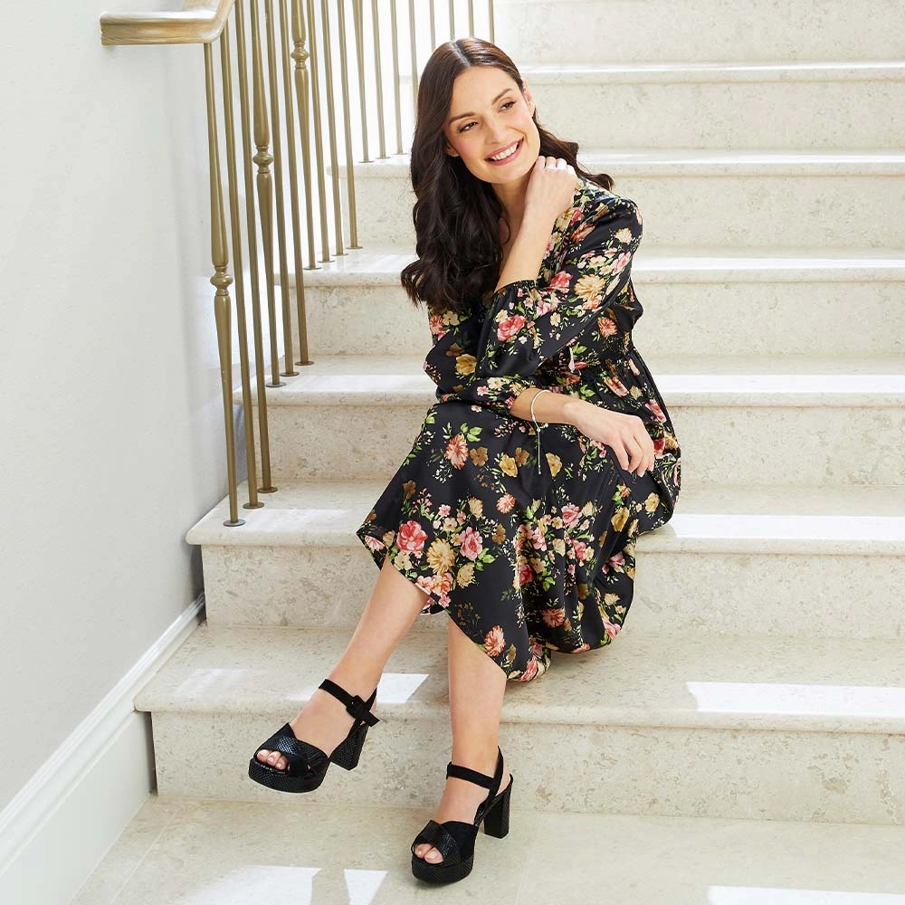 Classy ease packability - level Ruby: Black Suede & Snake Print Leather