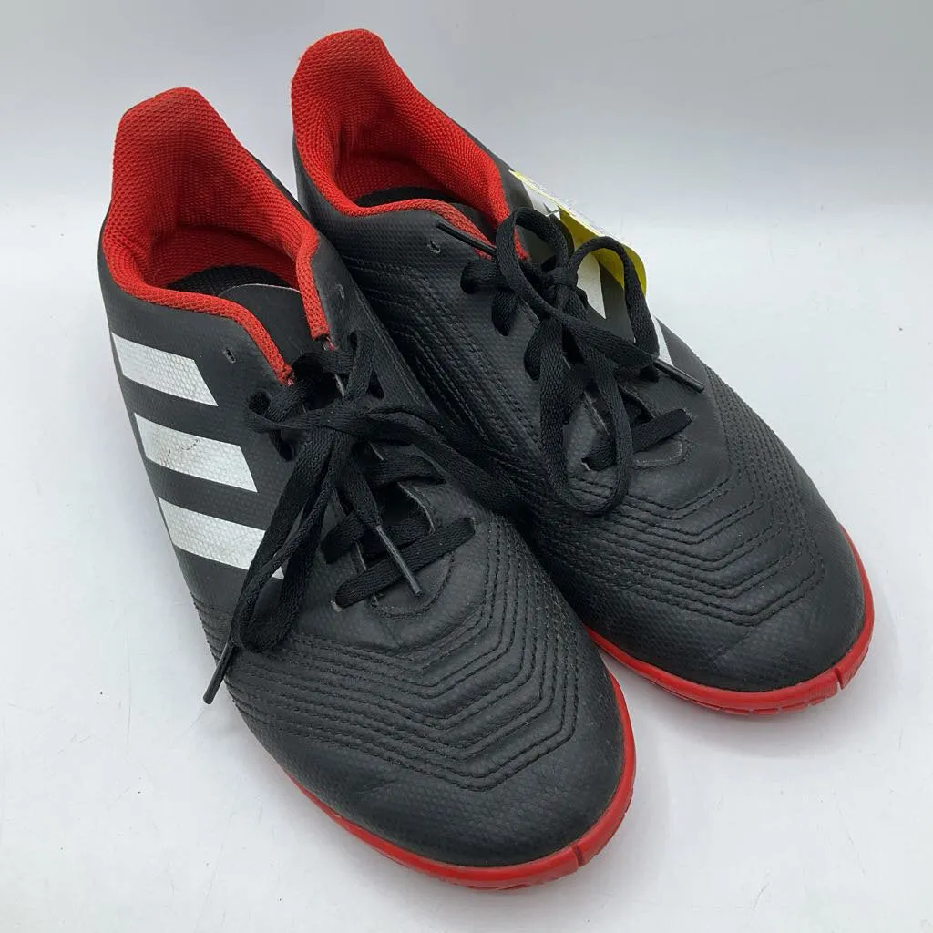 Great Easy to Wear Size 5.5Y: Adidas Black/Red Lace-Up Indoor Soccer Cleats