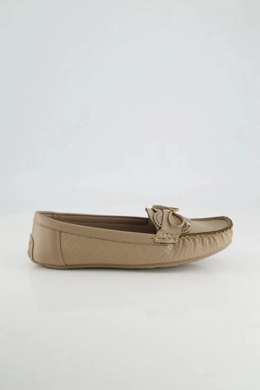 Effortless Silhouette Women's Moccasins US-CL-4302
