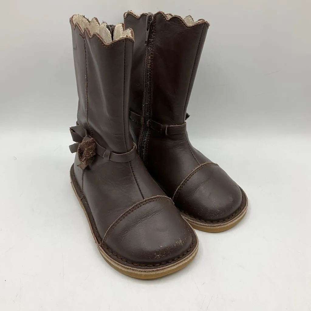 Size 11: Livie & Luca Brown Zip Up Boots Water resistant upper Comfort Soft