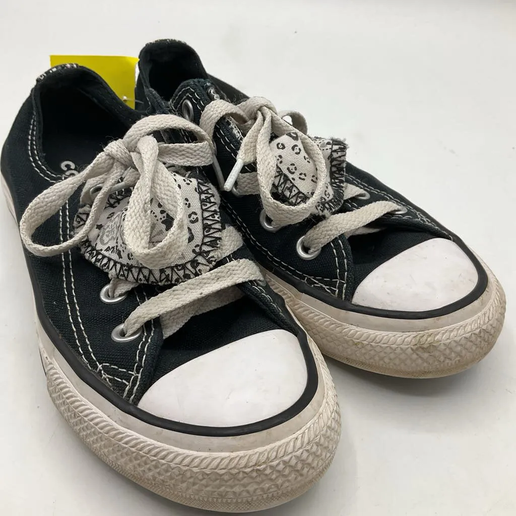 Easy Flex Travel Companion Size 12:Converse Black White Lace Up Sneakers