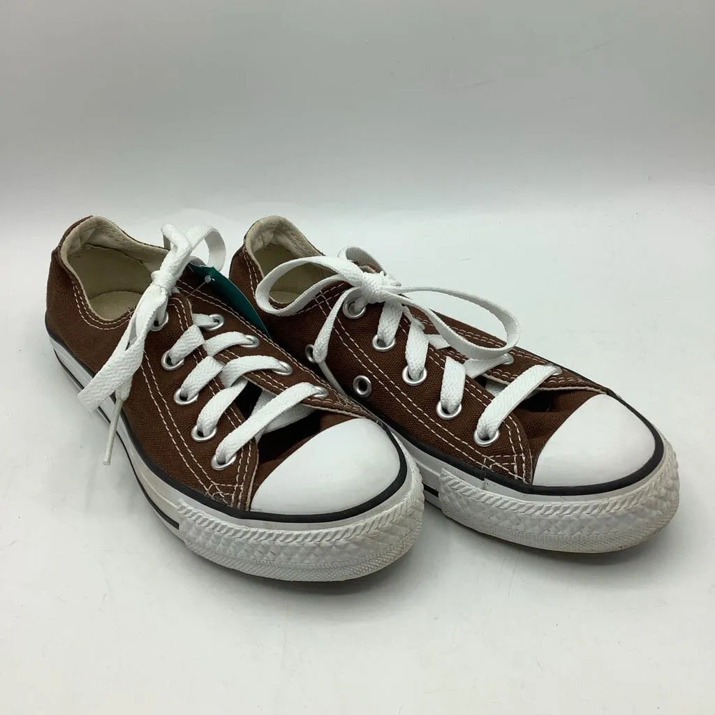 Size 13: Converse Brown/White Lace-Up Sneakers Anti microbial Impact Resistant Heel Cup