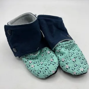 Maximum Stability slowest Size 18-24m: Beaneroobaby Blue Panda Print Soft Leather Sole Booties-NEW