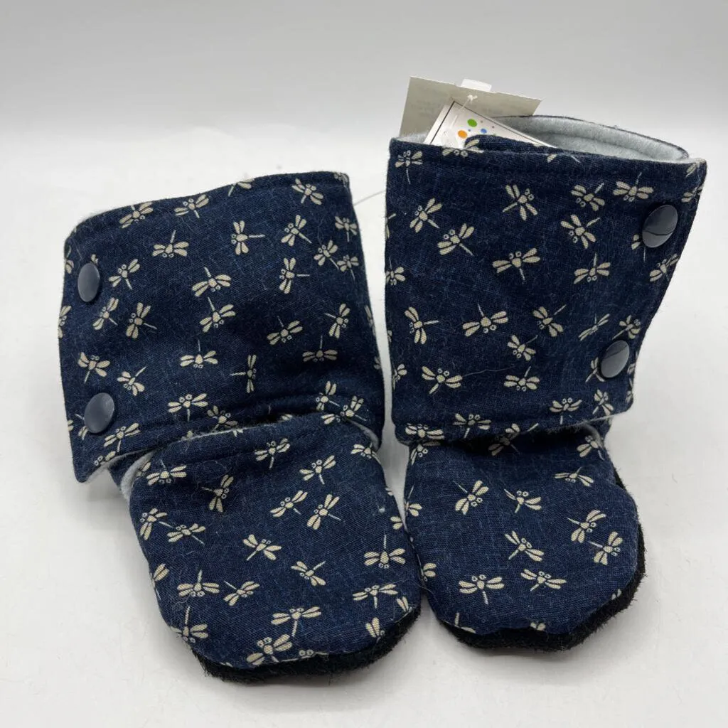 Size 18-24m: Beaneroobaby Dark Blue Dragon Fly Print Soft Leather Sole Booties-NEW Durable TPU Frame